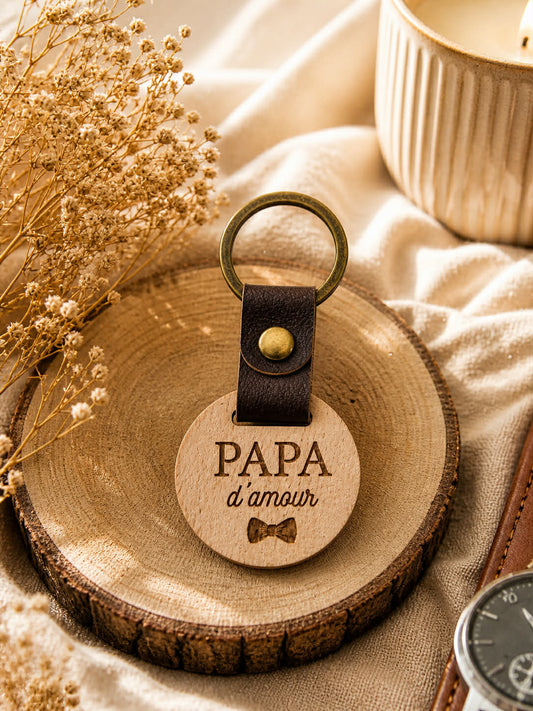 Porte-clés personnalisé Papa d'amour noeud papillon — Bois gravé & anneau bronze vieilli